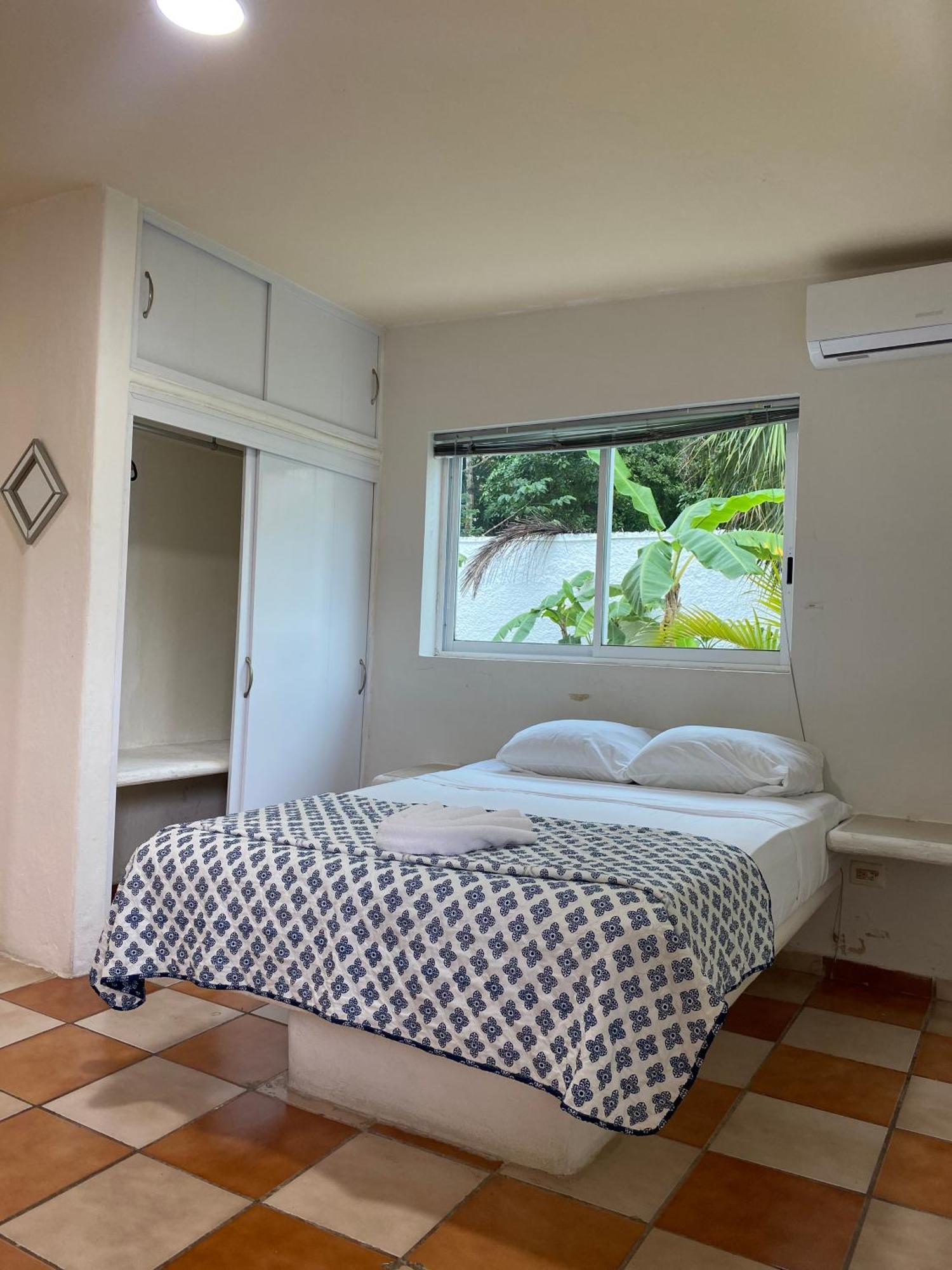 Hotel Dos Mundos, Isla コスメル エクステリア 写真